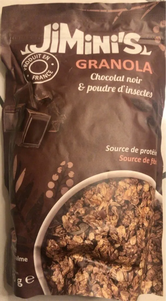 Granola chocolat noir et poudre d’insectes