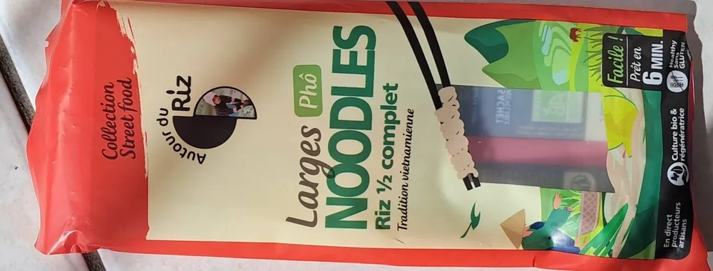 Larges noodles riz 1/2 complet