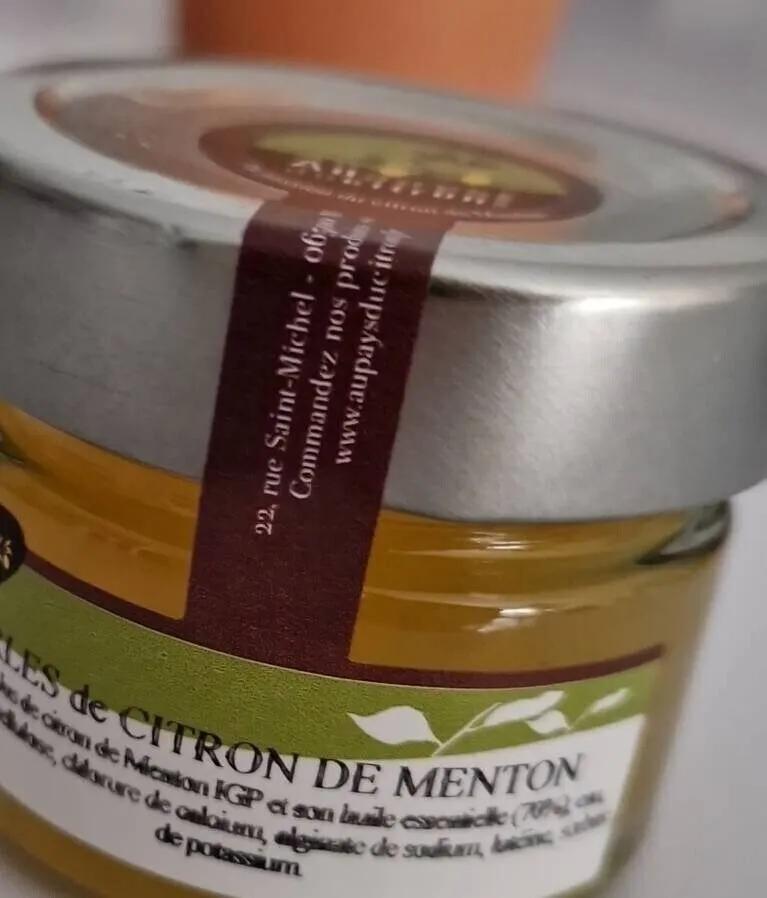 Perle de citron de menton