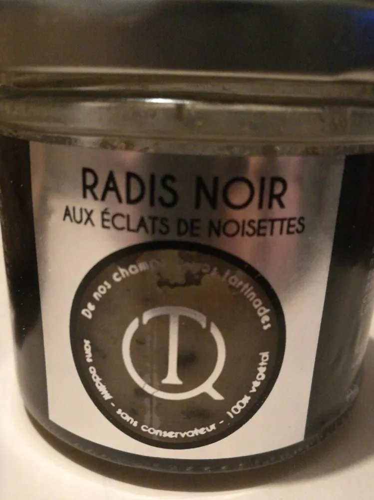 Radis noir aux éclats de noisette