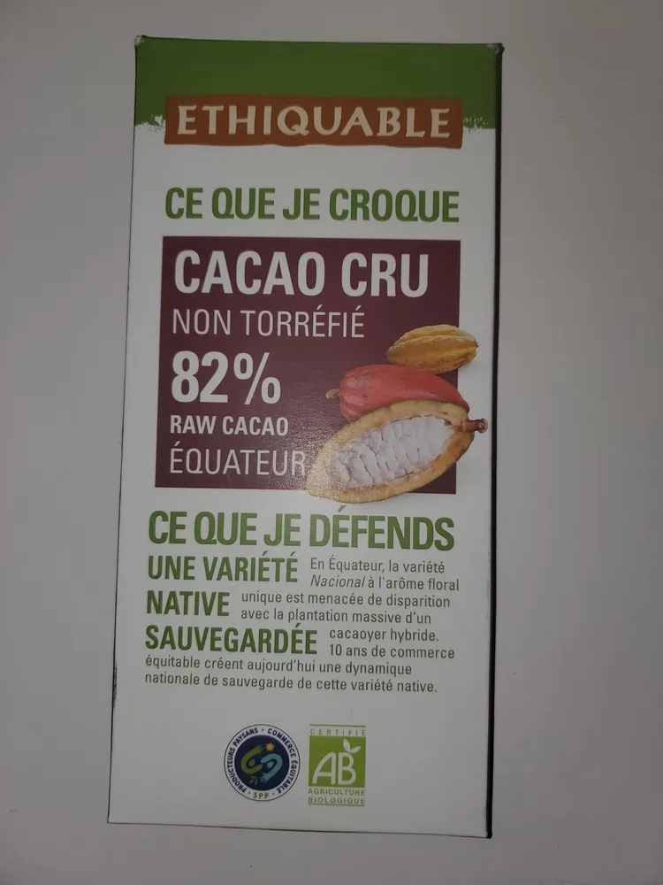 Cacao cru non torréfié 82%