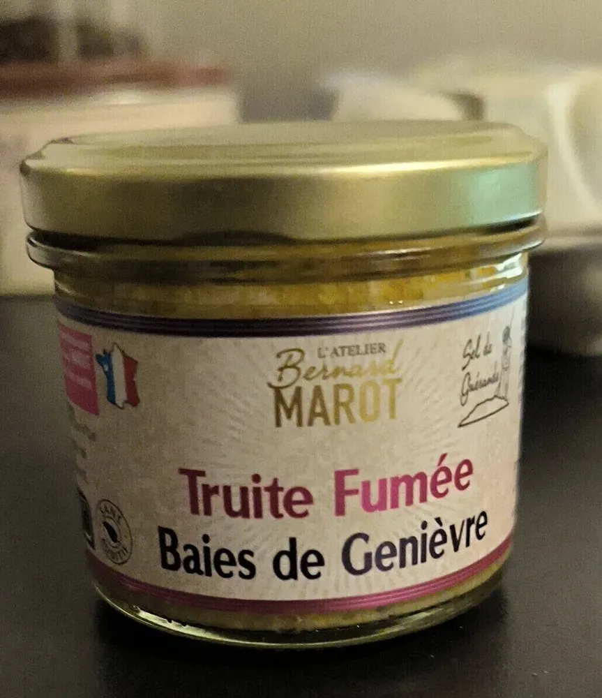 Truite fumée aux baies de genièvre