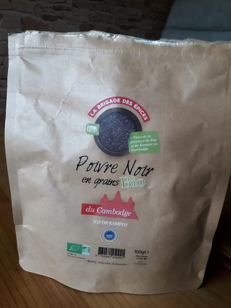 poivre noir en grains bio