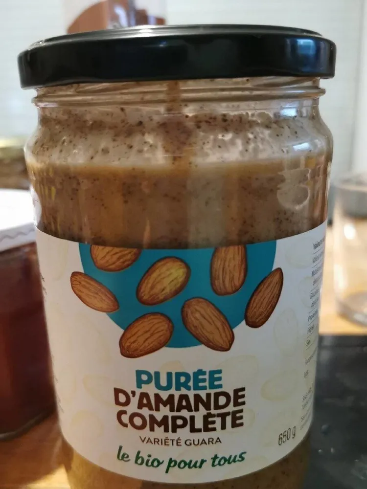Purée d'amande complète variété guara