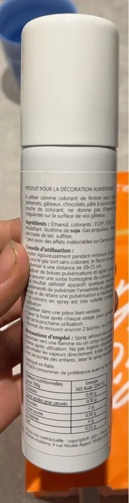 Spray colorant