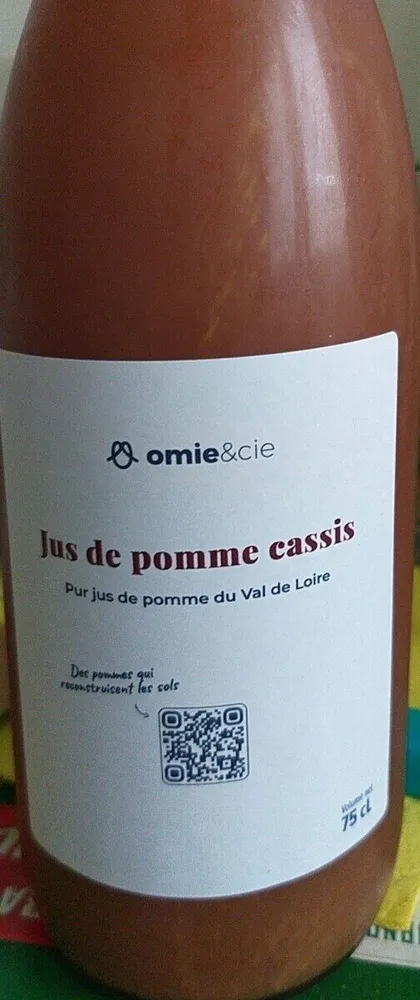Jus de pomme cassis