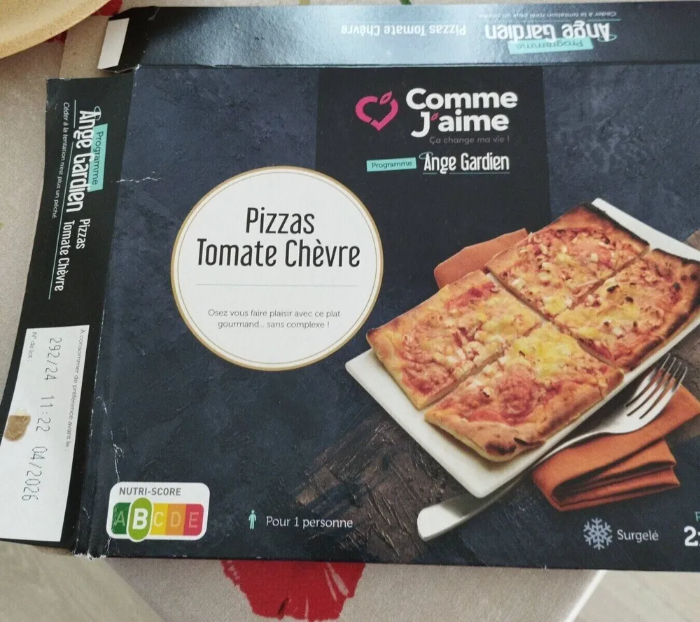 Pizza tomates chèvre
