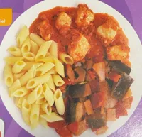 Poulet au pesto rosso penne et ratatouille