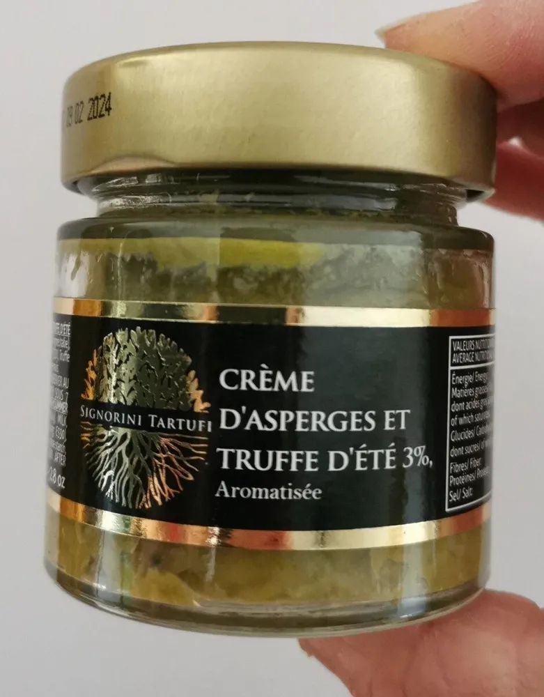 Crème d'asperges et truffe d'été aromatisée