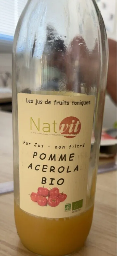 Jus pomme Acerola