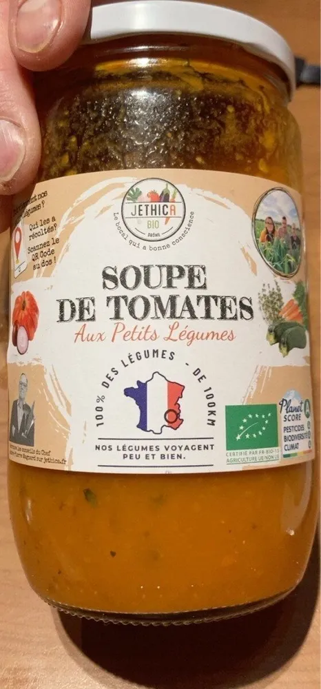 Soupe de tomates aux petits légumes