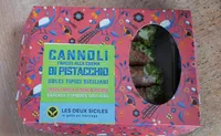 Cannoli farcis à la crème de pistache