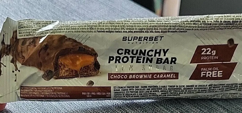 Crunchy protein bar