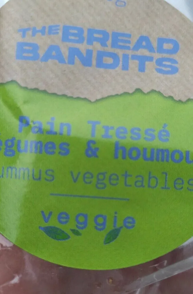 Pain tressé légumes rôtis et houmous