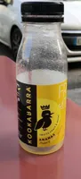 Jus de fruit à boire ananas