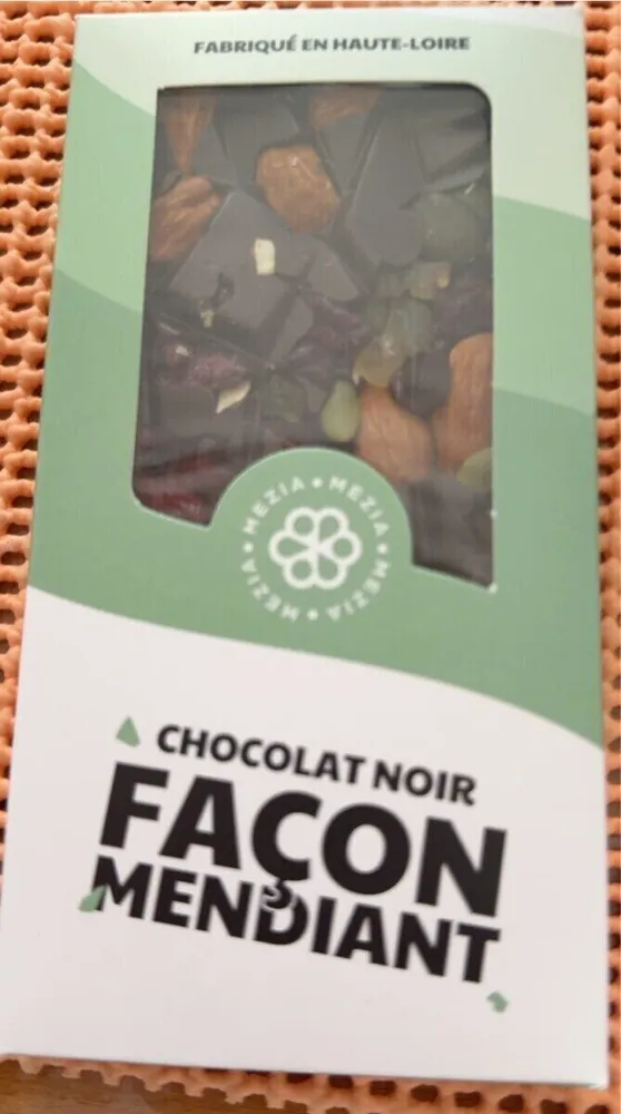 Chocolat noir façon mendiant