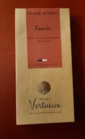 Chocolat noir fourré (praliné cacahuètes de Gironde)