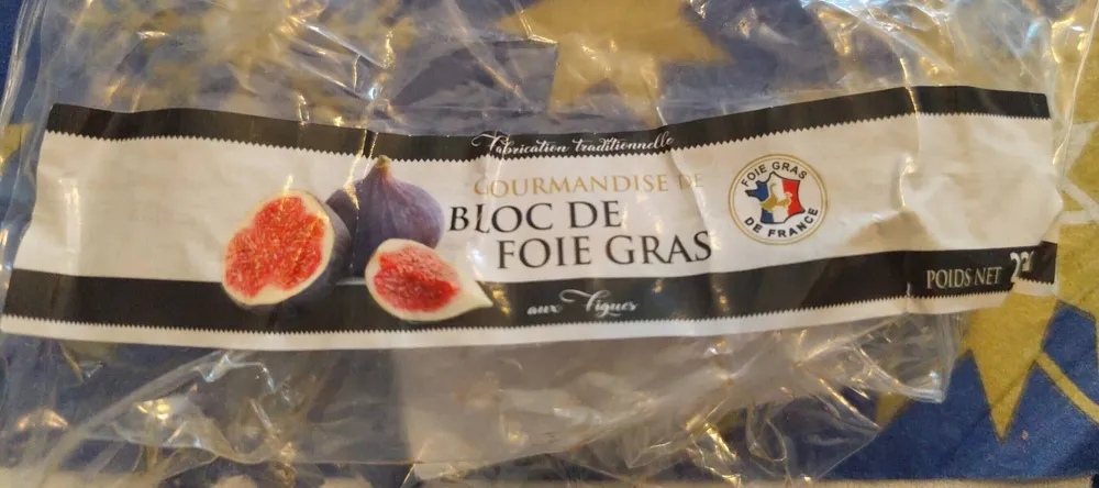 Gourmandise de bloc de foie gras de canard aux figues