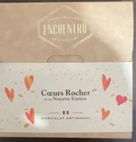 9 coeurs Rocher garnis d’une Noisette du Piemont entiere