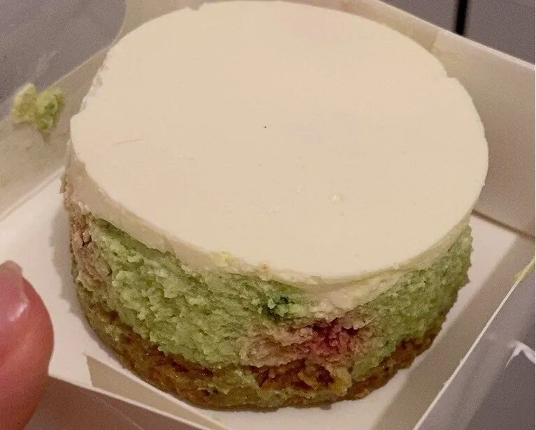 Cheesecake pistache framboise