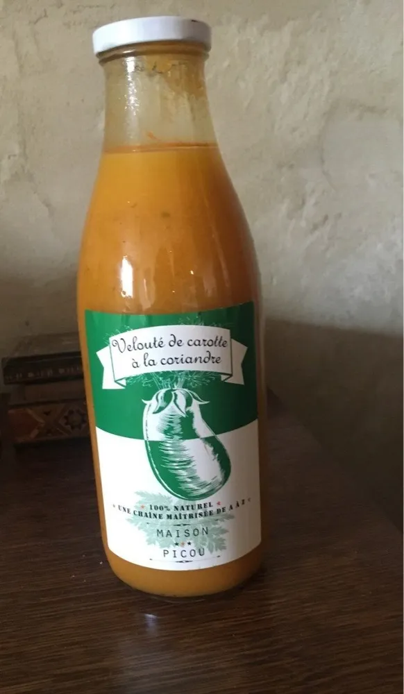 Veloute de carotte a la coriandre