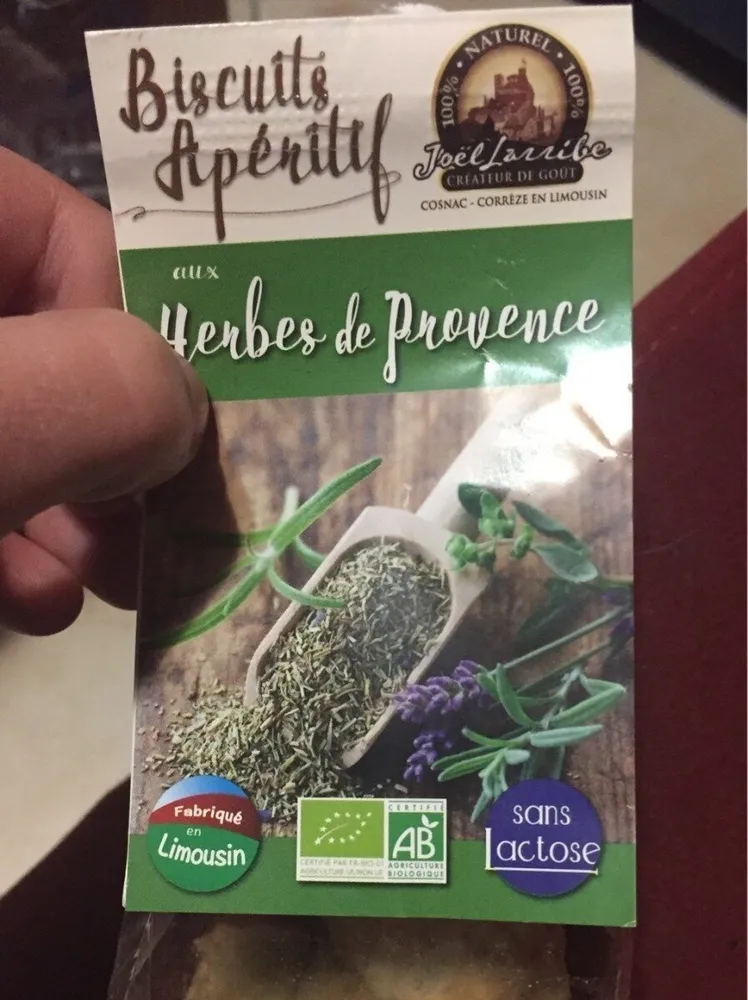 Biscuits apéritifs aux herbes de provence