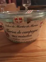 Terrine de campagne aux noisettes