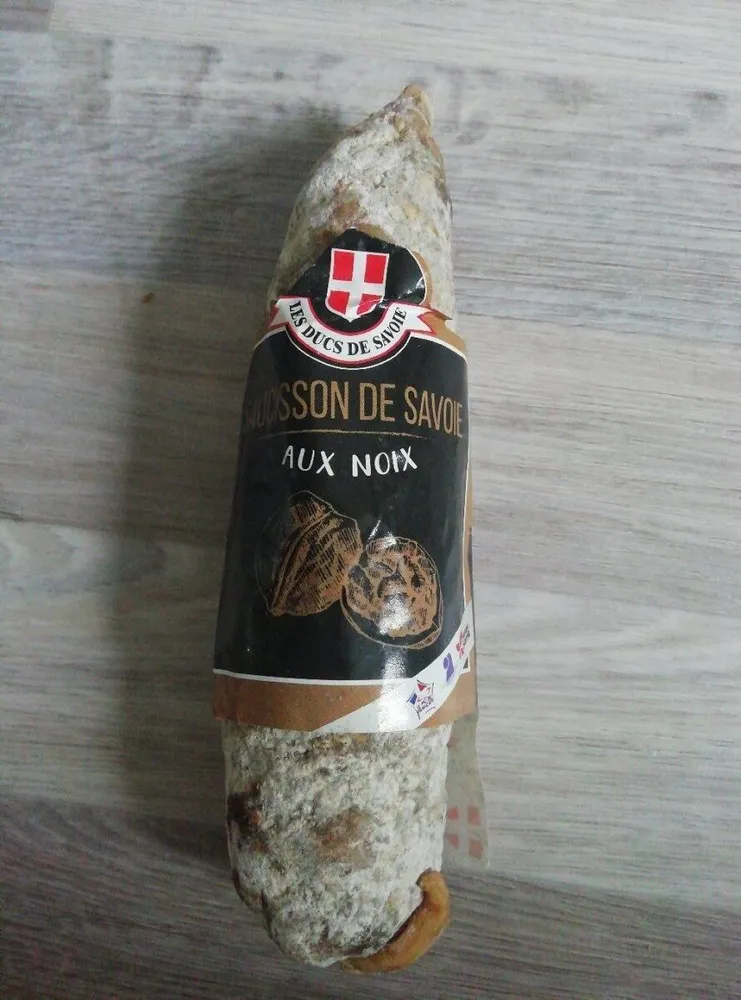 Saucisson de Savoie aux noix