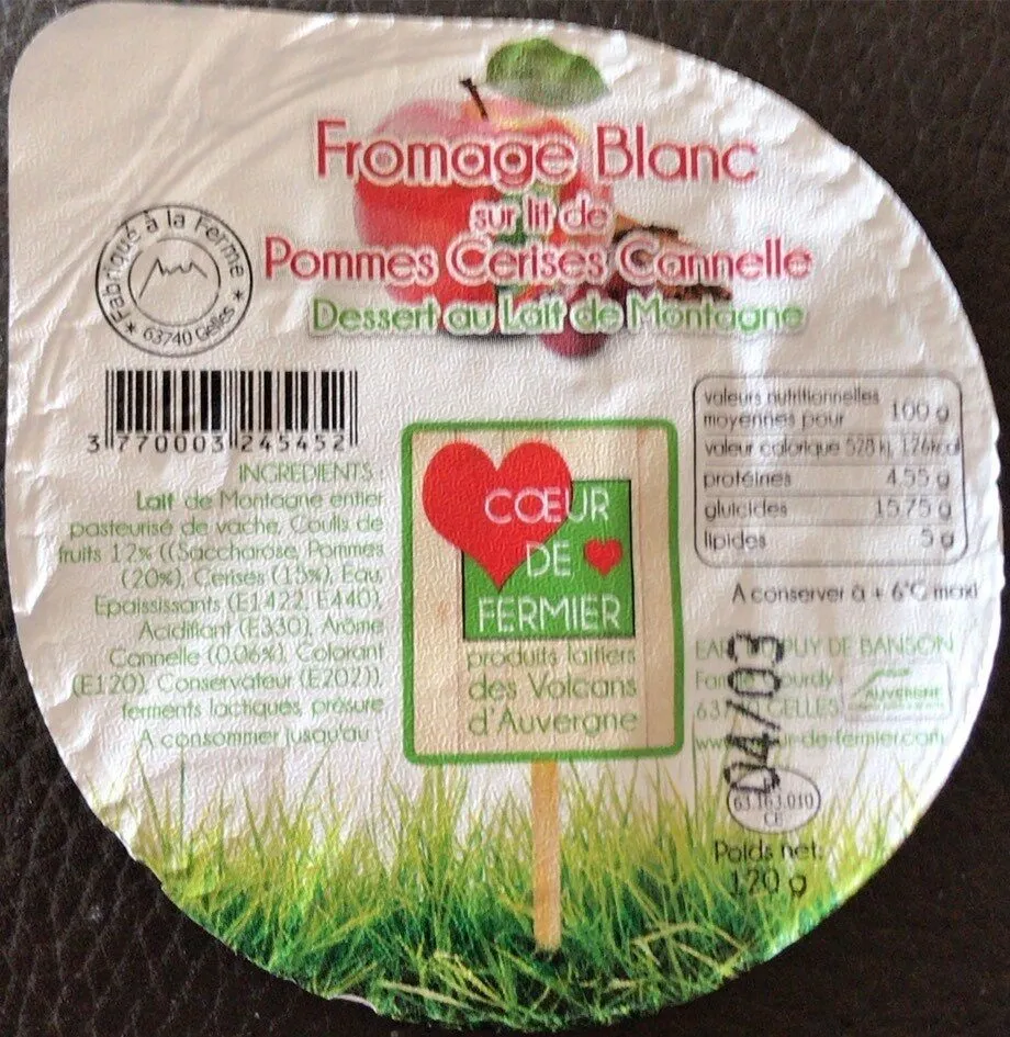 Fromage Blanc sur lit de Pommes Cerises Cannelle