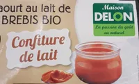 Yaourt au lait de brebis sur lit de confiture de lait