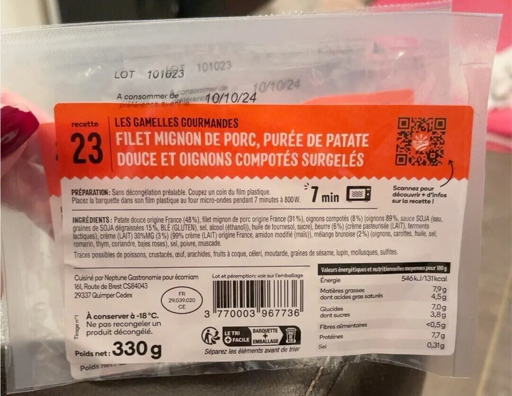 Filet mignon de porc , purée de patate douce et oignons compotés