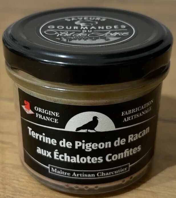 Terrine de pigeon de Racan aux échalotes confites