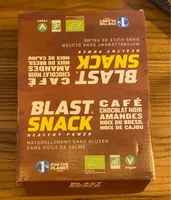 Café chocolat noir amandes noix de Brésil noix de cajou