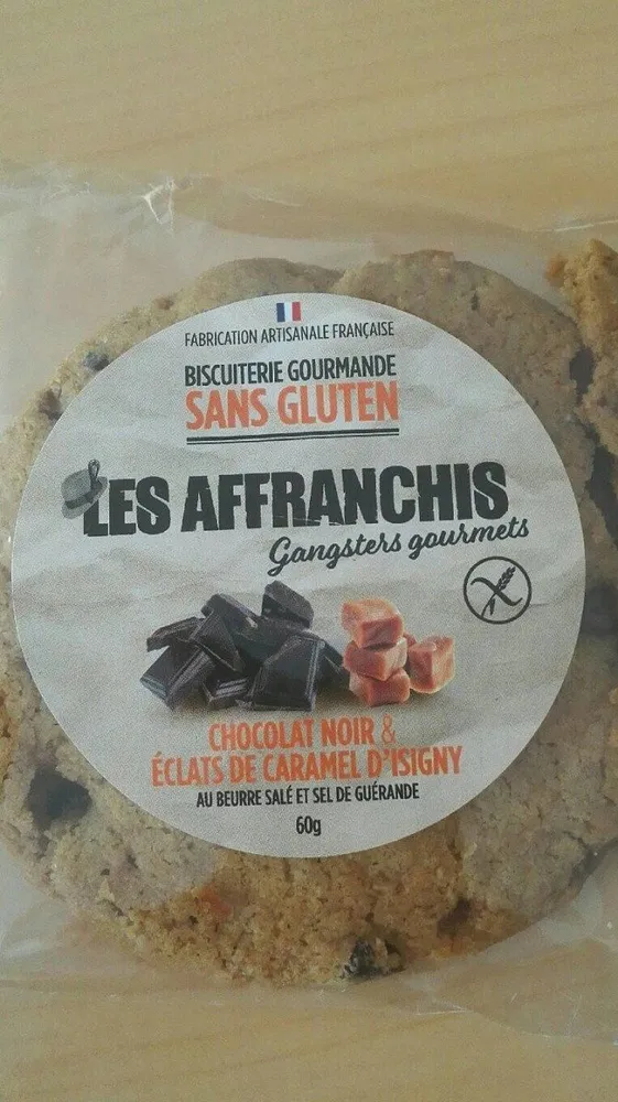 Cookie chocolat noir et éclats de caramel d'isigny
