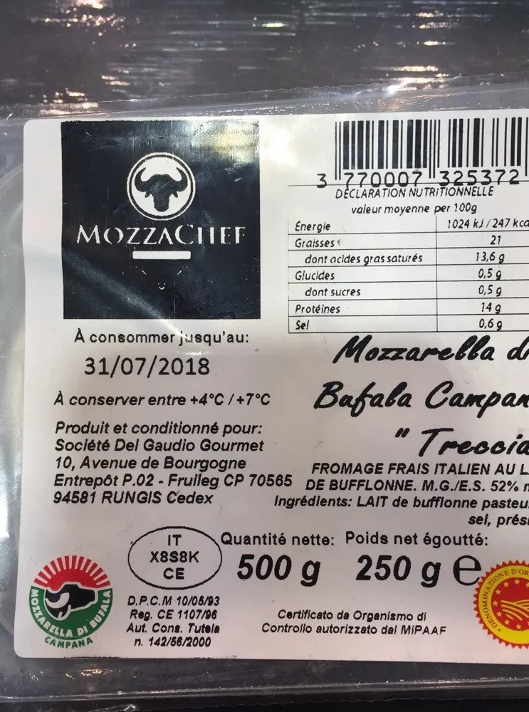 Mozzarella di bufala campana treccia
