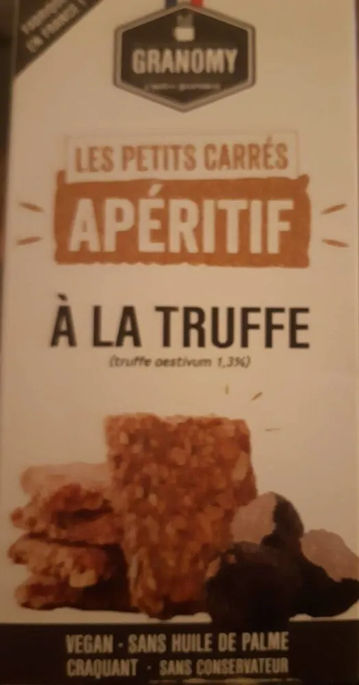Les petits carrés apéritif à la truffe