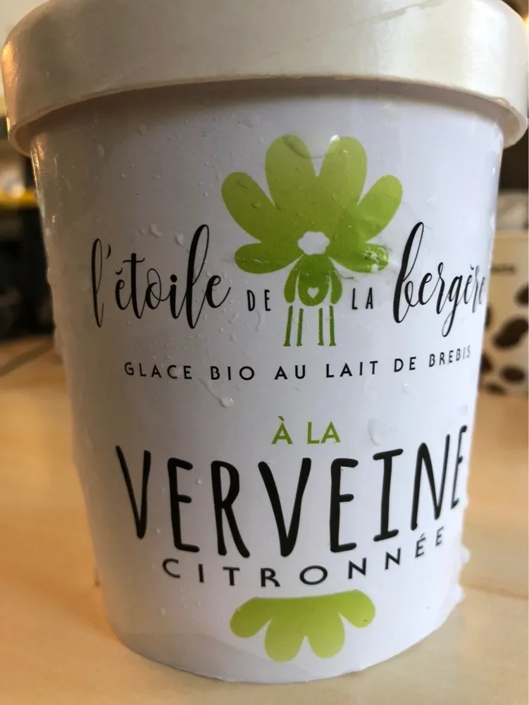 Glace bio au lait de brebis à la verveine citronnée