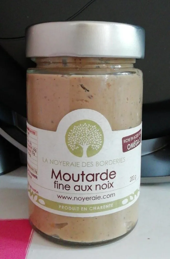 Moutarde fine aux noix