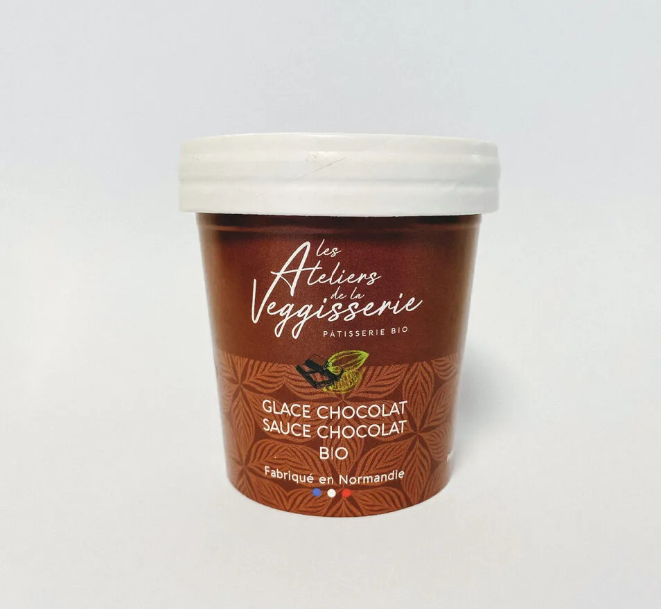 Glace chocolat sauce chocolat