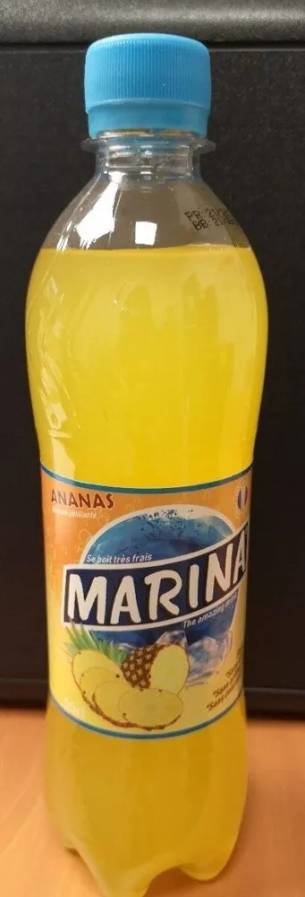 Boisson pétillante ananas