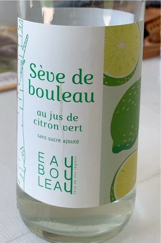 Seve de bouleau au jus de citron vert