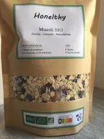 Muesli Aronia Amande Macadamia