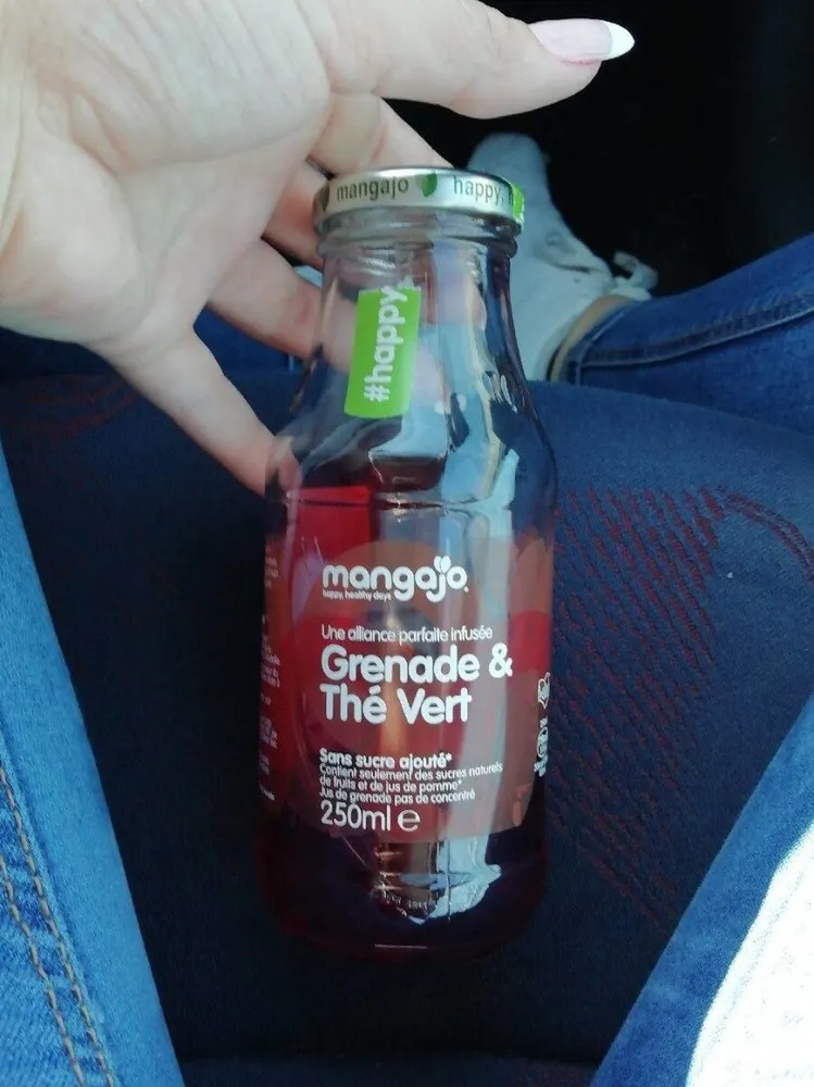 Grenade et thé vert