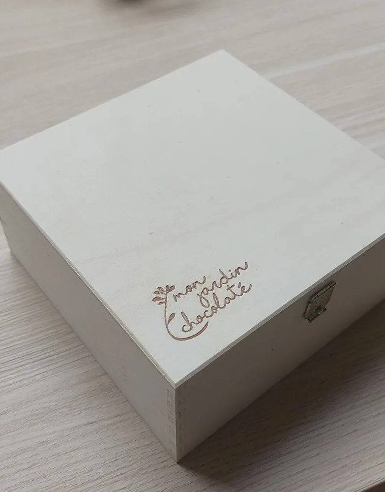 Boîte en bois de 100 mini tablettes bio