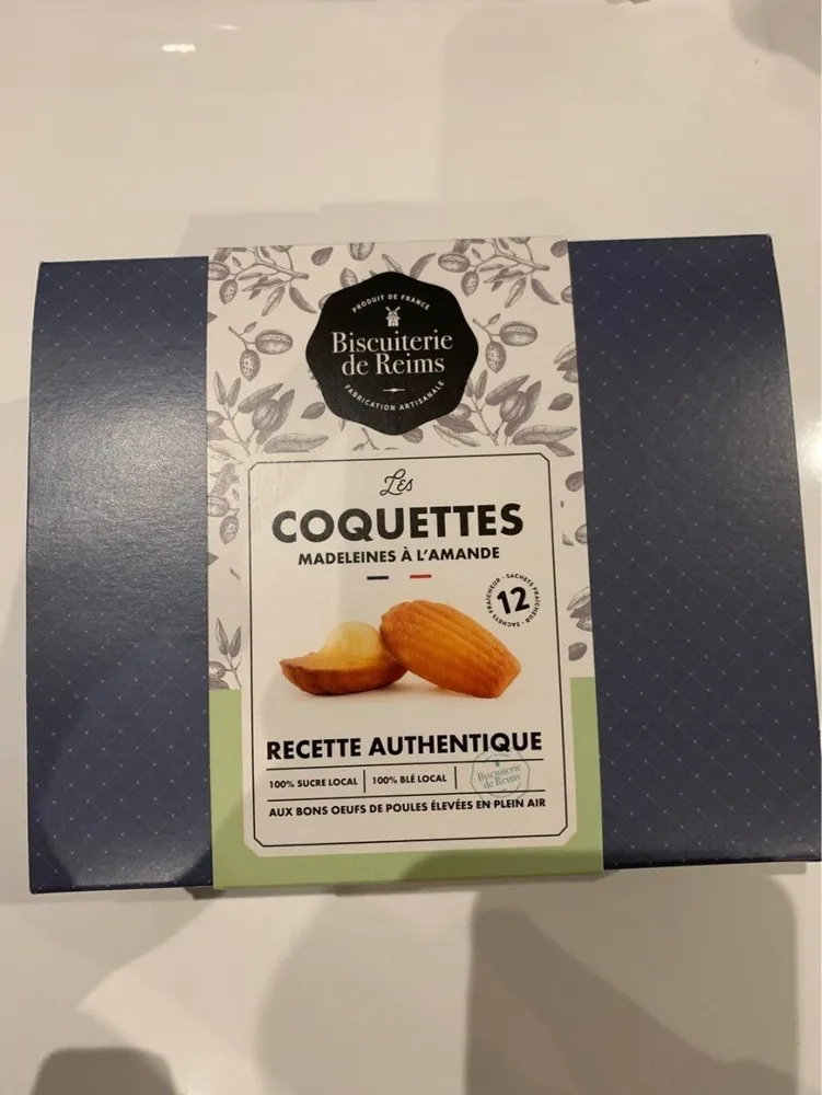 Les coquettes madeleines a l amande
