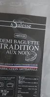 Demi-baguette tradition aux noix