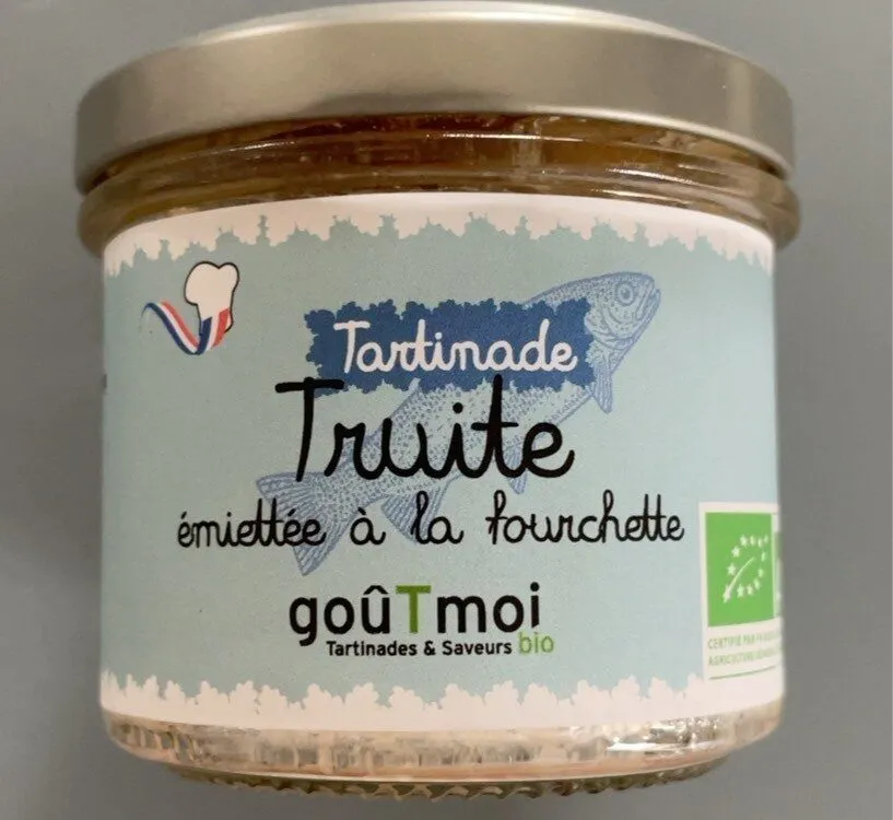 Truite émiéttée à la fourchette