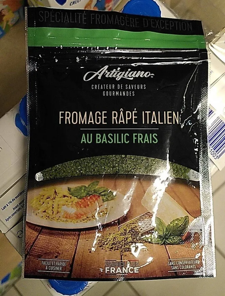Fromage râpé italien au basilic frais