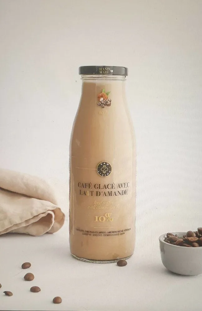 Organic Iced coffee with Almond milk (10% Almonds)