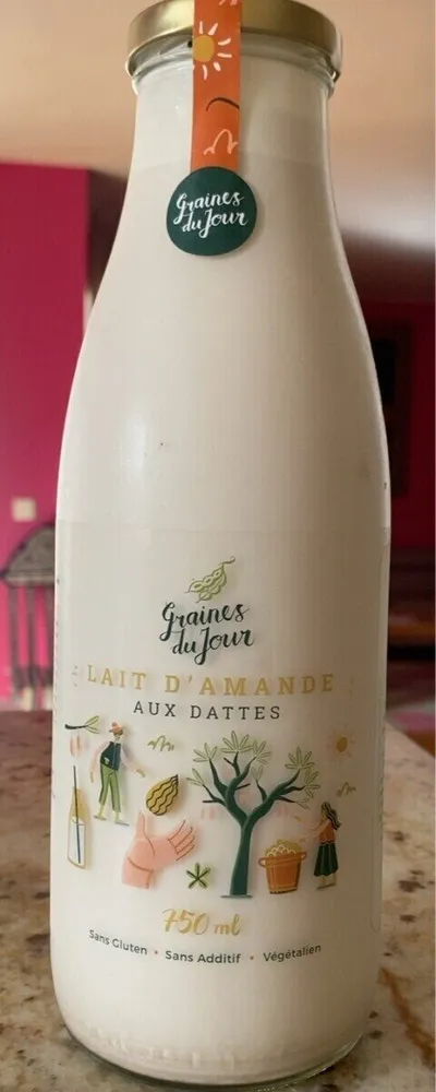 lait d’amande aux dattes